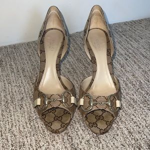 Gucci Heels GG Canvas Size 7